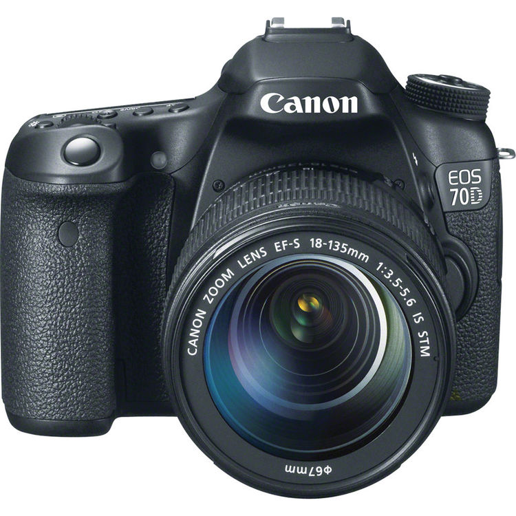 Canon EOS 70D DSLR Camera with 18-135mm f/3.5-5.6 STM Lens