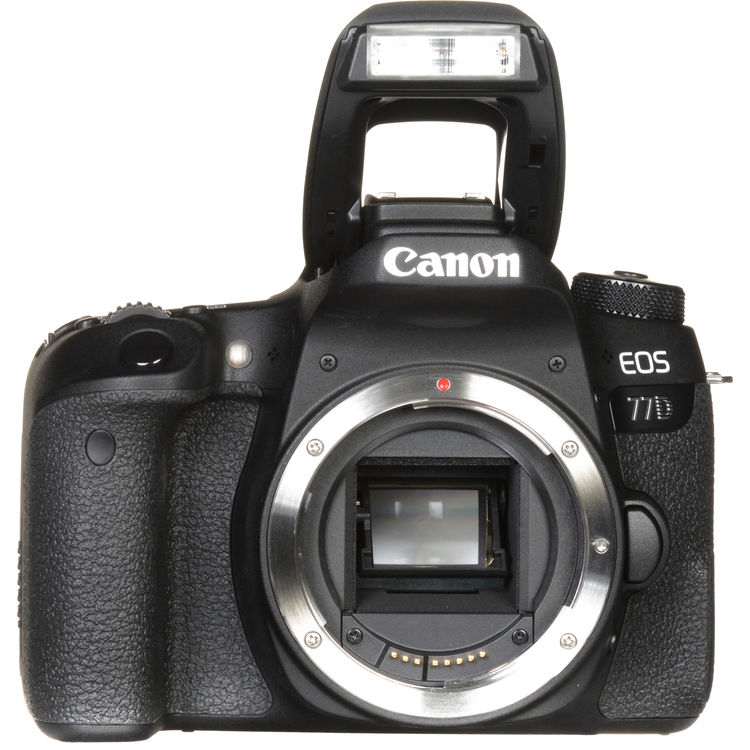 Canon EOS 77D DSLR Camera with 18-55mm Lens  "USED"